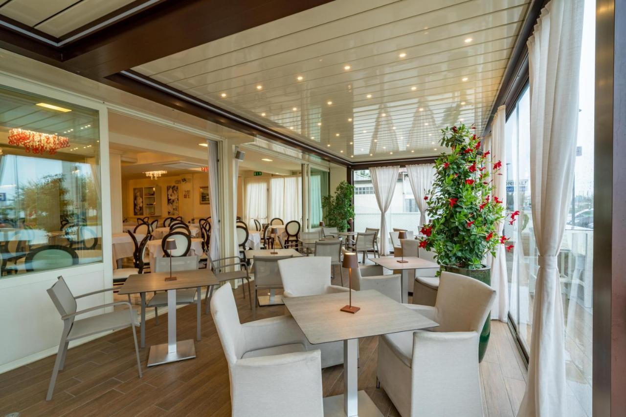 Hotel Orchidea Cervia Dış mekan fotoğraf