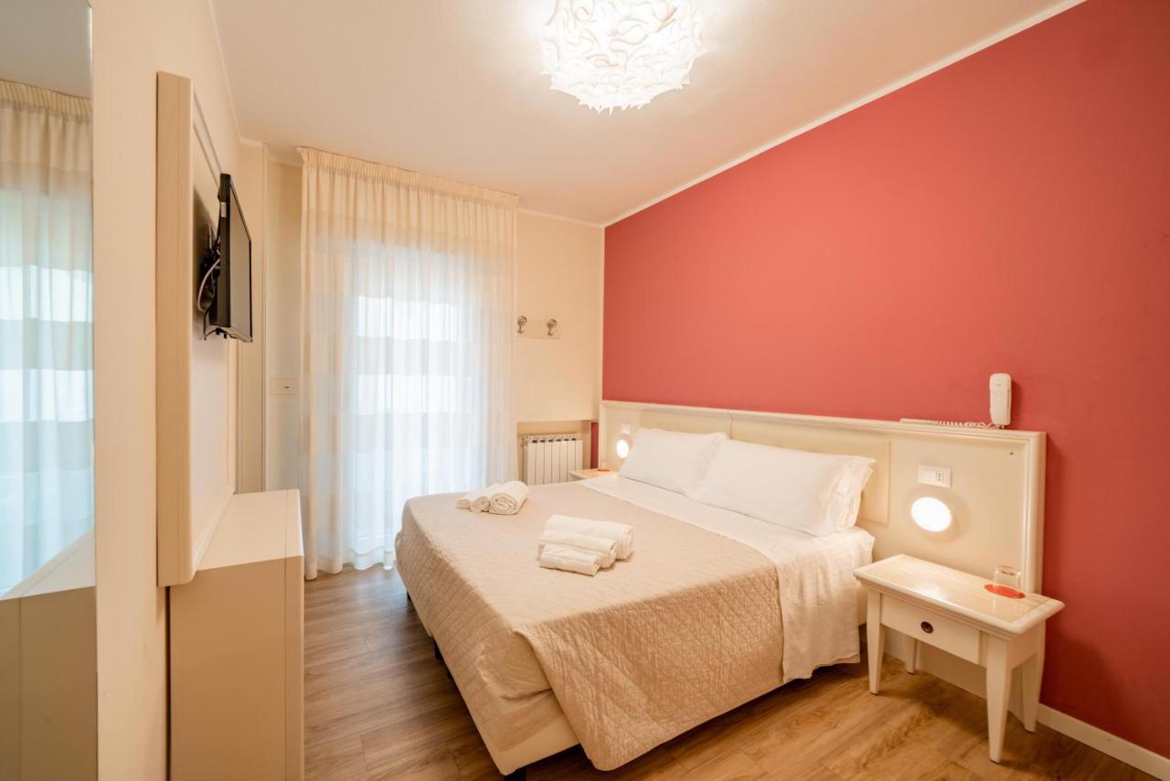 Hotel Orchidea Cervia Dış mekan fotoğraf
